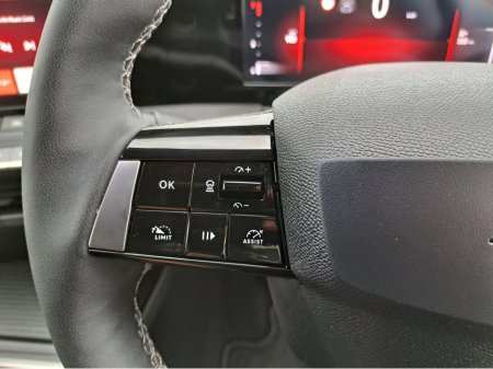 2025 Opel Astra ELEGANCE 1.2TURBO 110BHP **REVERSING CAMERA** €29,950 thumbnail