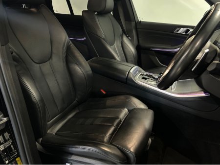 2022 BMW X5 XDRIVE45E M SPORT AUTO €59,950 thumbnail