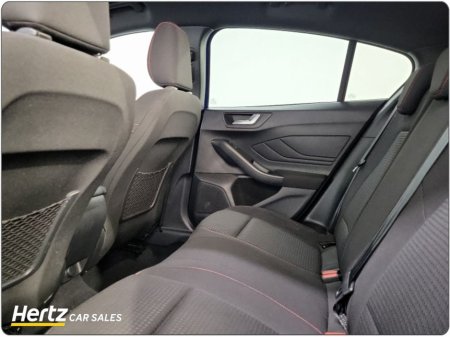 2024 Ford Focus - thumbnail 13