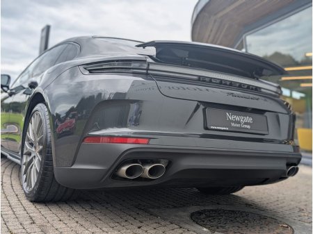 2025 Porsche Panamera Hybrid 4 - 4+1 Adaptive Cruise Control *ARRIVING SOON* €129,888 thumbnail