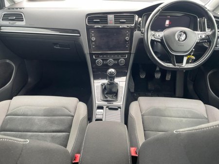 2019 Volkswagen Golf 1.6 TDI 115HP R-Line €13,950 thumbnail
