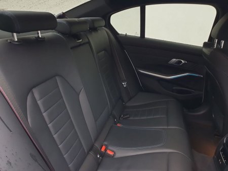 2022 BMW 3 Series - thumbnail 11