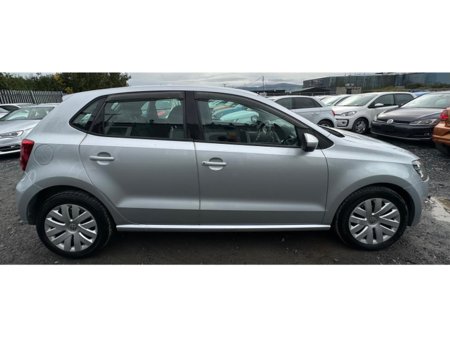 2014 Volkswagen Polo - thumbnail 4