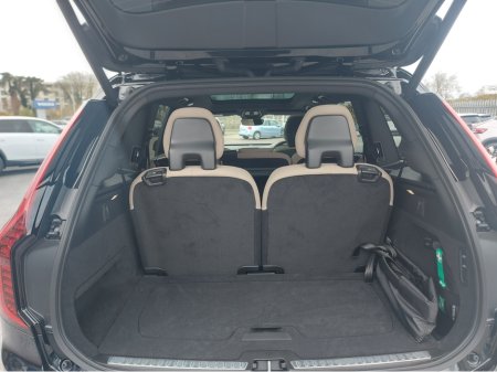 2026 Volvo XC90 - thumbnail 16