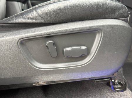 2020 Mitsubishi L200 - thumbnail 18