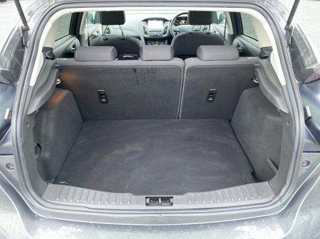 2018 Ford Focus Zetec Edition 1.0 125BHP €14,500 thumbnail