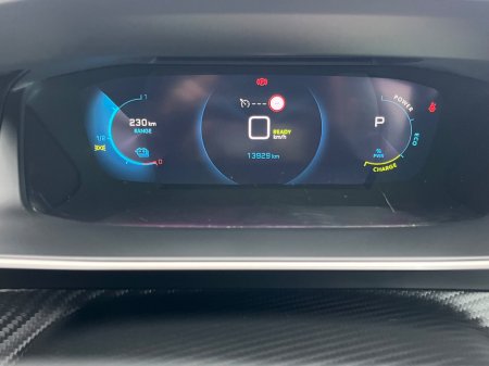 2023 Peugeot 208 - thumbnail 14