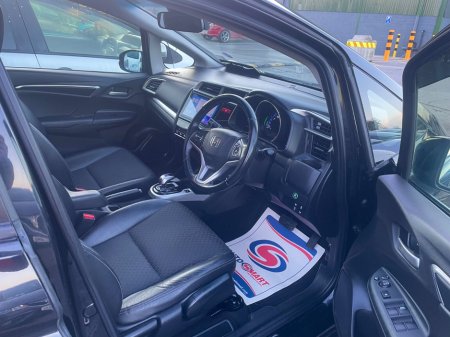 2016 Honda Fit  €9,199 thumbnail