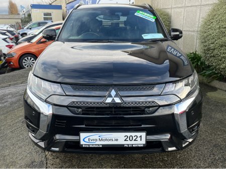 2021 Mitsubishi Outlander 4WD BLACK EDITION PLUG IN HYBRID 2.4 PETROL //HALF LEATHER HEATED SEATS AND STEERING WHEEL//REVERSE CAMERA//KEYLESS ENTRY//ADAPTIVE CRUISE CONTROL// €27,950 thumbnail