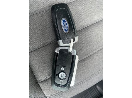 2022 Ford Transit Connect LWB LIMITED EDITION 1.5 TD 120 M M6 3DR €15,443 thumbnail