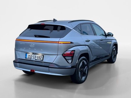 2025 Hyundai Kona Kona EV Elegance 65kWh €42,500 thumbnail