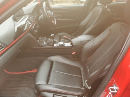 2012 BMW 3 Series - thumbnail 10