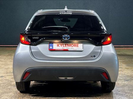 2023 Toyota Yaris - photo 4