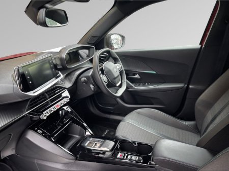 2023 Peugeot 2008 - view 4