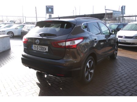 2017 Nissan Qashqai - thumbnail 4