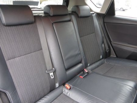 2015 Toyota Auris 1.8 HYBRID 5DR LUX €10,950 thumbnail