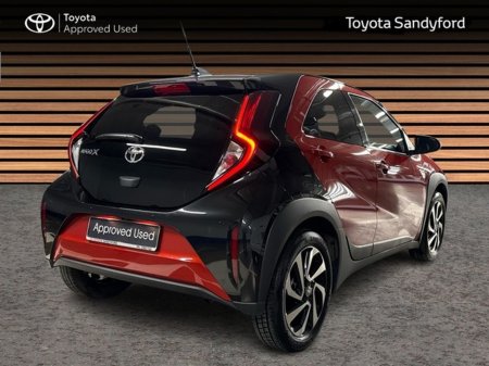 2024 Toyota Aygo X - photo 2
