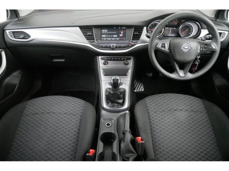2016 Opel Astra 1.0 TURBO SC 105BHP 6SPD thumbnail
