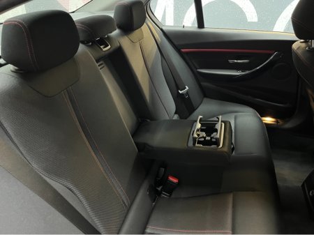 2016 BMW 3 Series - thumbnail 12