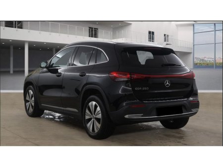 2022 Mercedes-Benz EQA - thumbnail 3