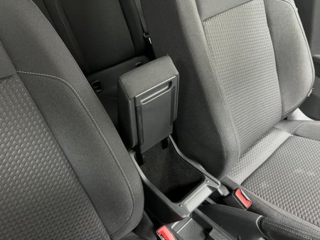 2018 Volkswagen Polo 1.0 TSI Automatic, Reversing camera, LOW MILES €16,895 thumbnail