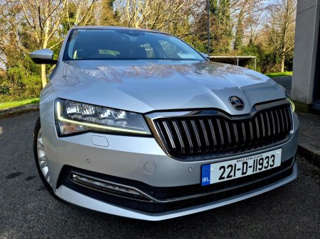 2022 Skoda Superb - thumbnail 8