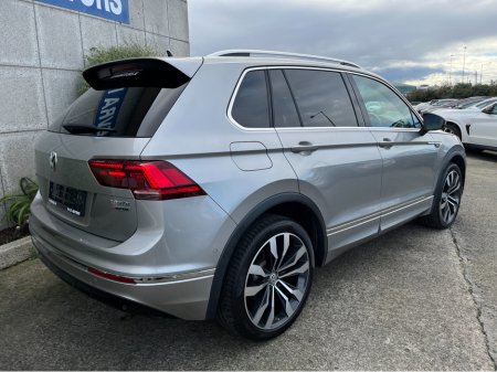 2020 Volkswagen Tiguan R-LINE 4MOTION AUTOMATIC 2.0 DIESEL //LOW MILES//MASSIVE SPEC//FULL LEATHER//DYNAUDIO SOUND SYSTEM//360 PARKING CAMERAS//HEAD UP DISPLAY// €34,950