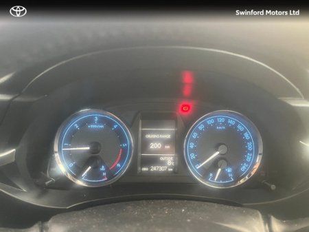 2017 Toyota Corolla - thumbnail 11