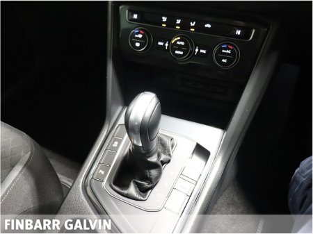 2020 Volkswagen Tiguan 1.5 TSI 150HP Comfortline DSG 7S €28,950 thumbnail