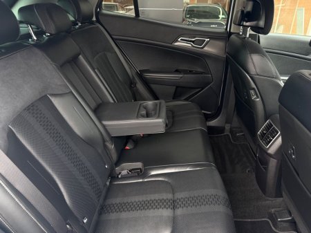 2024 Kia Sportage - thumbnail 4