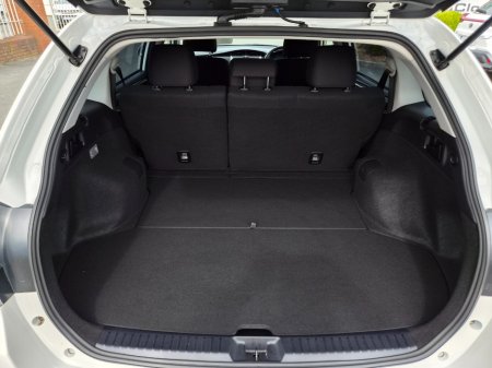 2020 Toyota Corolla - thumbnail 16