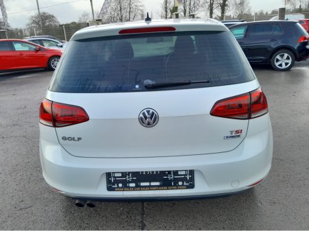 2015 Volkswagen Golf 1.4 Highline €13,950 thumbnail