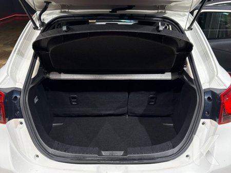 2017 Mazda Demio AUTOMATIC 1.3L SKYACTIV - A/C HEATING CONTROLS €11,950 thumbnail