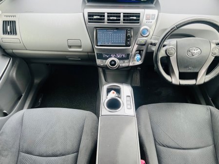 2014 Toyota Prius+ - thumbnail 19