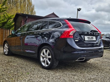 2016 Volvo V60 - thumbnail 10
