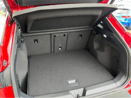 2022 Volkswagen ID.4 PRO TECH 77KWH //MASSIVE SPEC//HEATED ELECTRIC MEMORY MASSAGE SEATS//PANORAMIC GLASS ROOF//HEAD UP DISPLAY//360 PARKING CAMERAS// €28,950 thumbnail