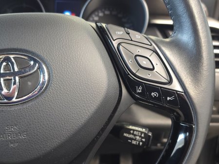 2023 Toyota C-HR - thumbnail 21