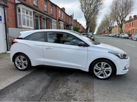 2016 Hyundai i20 - thumbnail 4