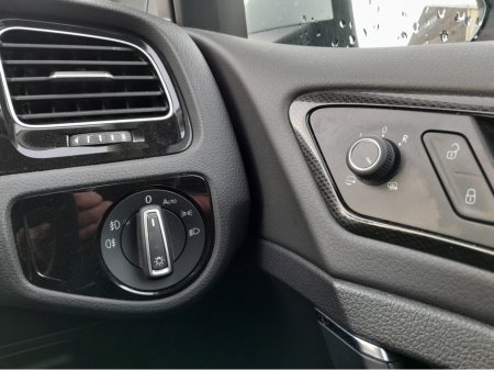 2015 Volkswagen Golf 1.4 Highline €13,950 thumbnail