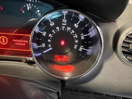 2016 Peugeot 3008 - thumbnail 8