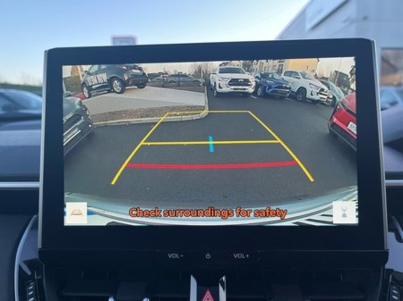 2023 Toyota Corolla Cross COROLLA CROSS SOL 1.8 €35,444 thumbnail