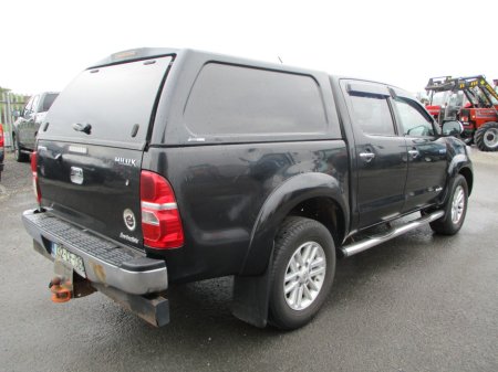 2013 Toyota Hilux - thumbnail 9