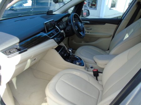 2016 BMW 2 Series - thumbnail 13