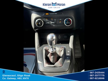 2020 Ford Focus - thumbnail 17