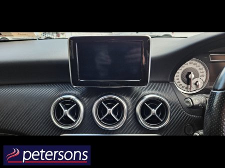 2013 Mercedes-Benz A Class A180 1.6 PETROL 5DR AUTOMATIC €13,950 thumbnail