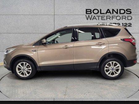 2019 Ford Kuga - thumbnail 3