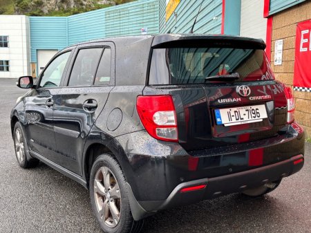 2011 Toyota Urban Cruiser - thumbnail 16