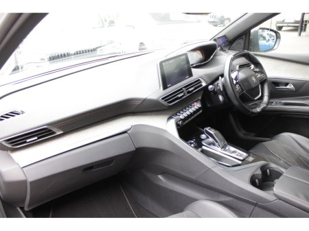 2018 Peugeot 5008 - thumbnail 26