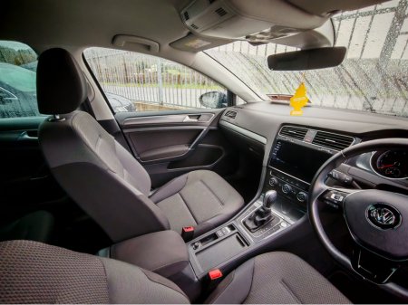 2017 Volkswagen Golf - thumbnail 13