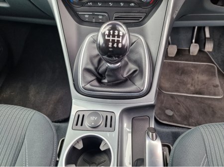 2015 Ford C-Max - thumbnail 25